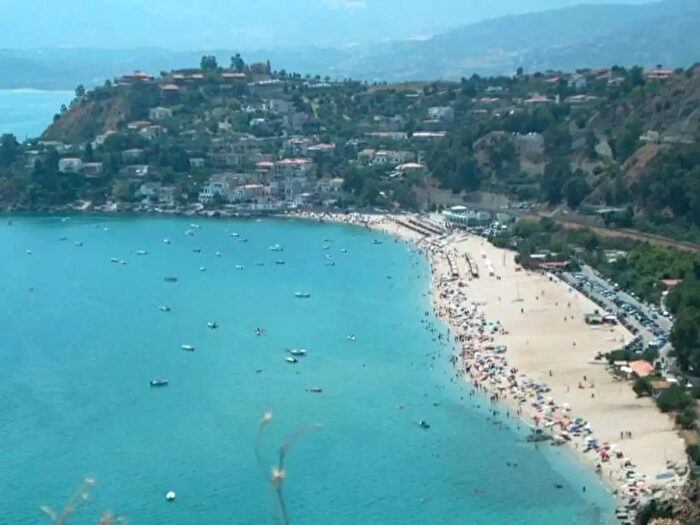 Appartamento bilocale in vendita in Traversa ° Via del Mare, Staletti