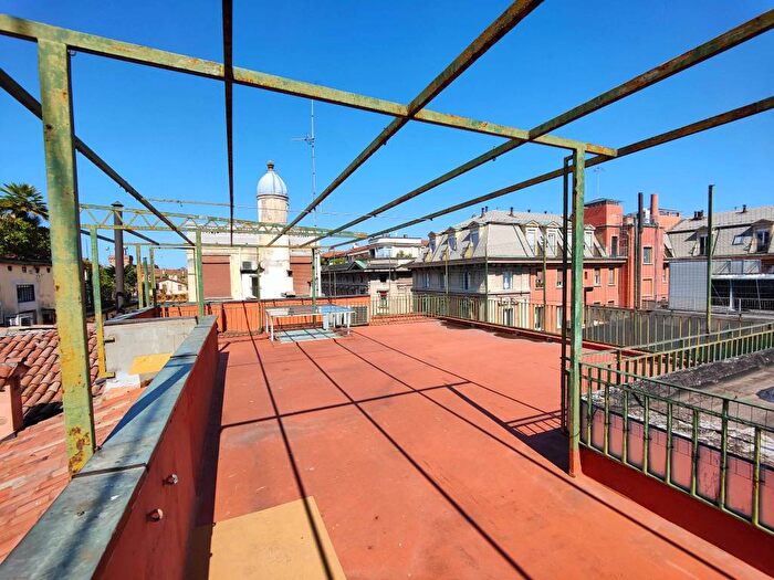 Appartamento bilocale in affitto in Via Caprarie, Centro Storico, Bologna