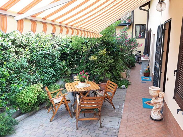 Appartamento trilocale in affitto in Crenna Bettolino, Gallarate