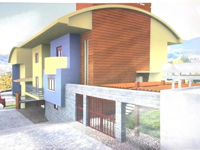 Appartamento con 7 locali in vendita in Castrolibero