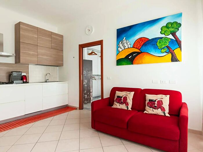 Appartamento monolocale in affitto in Via Padova, Milano