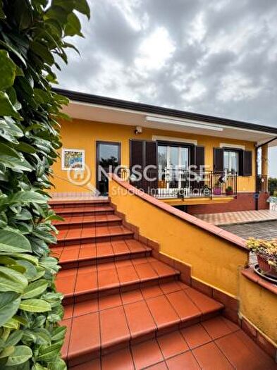 Casa con 6 locali in vendita in Via Mare Tirreno, Pontecagnano Faiano