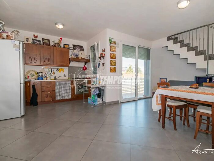 Appartamento trilocale in vendita in Via Torriana, Cesena