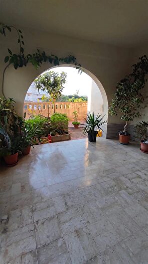 Appartamento con 9 locali in vendita in Corso Accursio Miraglia Sciacca, Sciacca