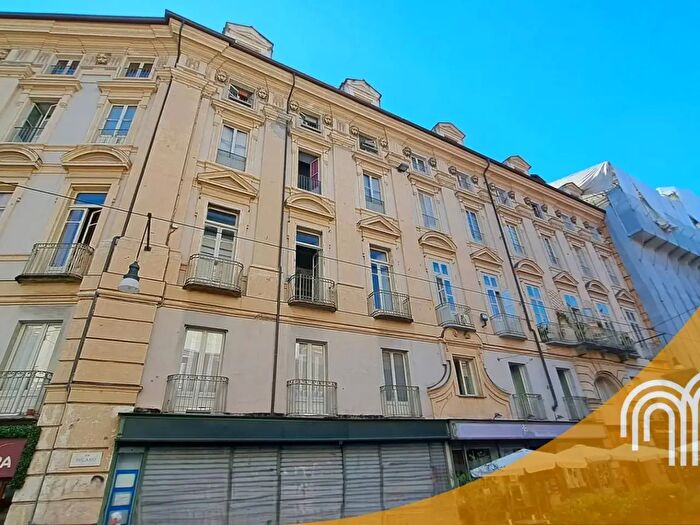 Appartamento bilocale in vendita in Via Milano, Torino
