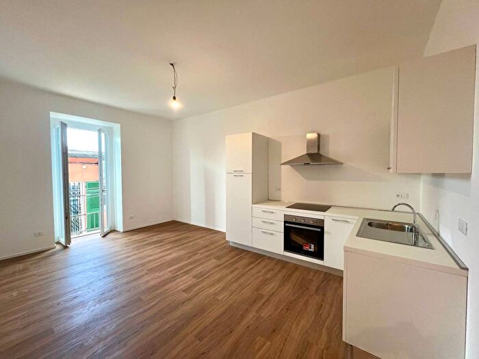 Appartamento trilocale in affitto in Via Murcarolo, Nervi, Genova