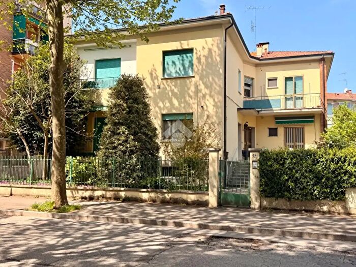 Appartamento trilocale in vendita in Via a Gramsci, Budrio