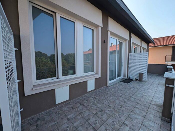 Appartamento monolocale in affitto in Via Simone da Corbetta, Semicentro Isola, Corbetta