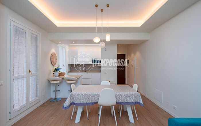 Appartamento trilocale in vendita in Via Farosi, Sassuolo