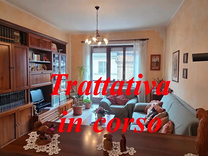 Appartamento trilocale in vendita in Via Farina, Rivarolo Canavese