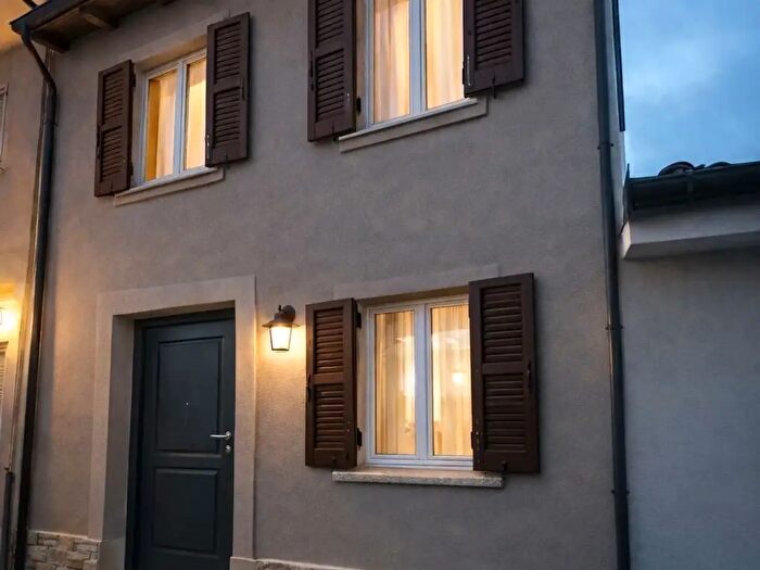 Casa bilocale in vendita in Santo Stefano Ticino