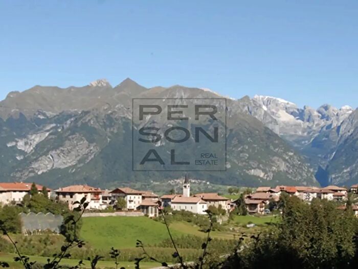 Appartamento con 8 locali in vendita in Comano Terme