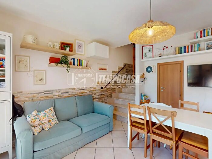Appartamento trilocale in vendita in Via Giovanni Raverdino, Piobesi Torinese