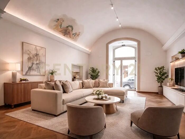 Casa bilocale in vendita in Corso Vittorio Veneto, Ragusa