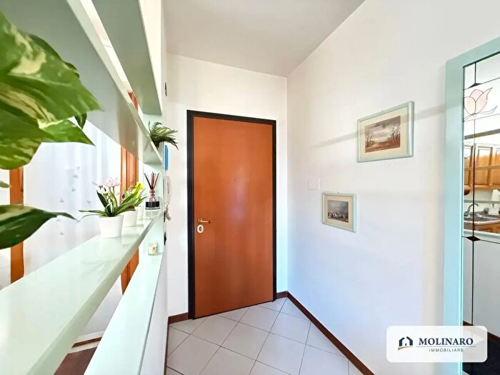 Appartamento con 5 locali in vendita in Via di San Colombano Scandicci, Scandicci