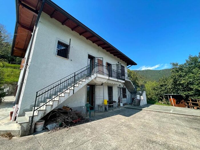 Casa trilocale in vendita in Via Muratello, Trescore Balneario