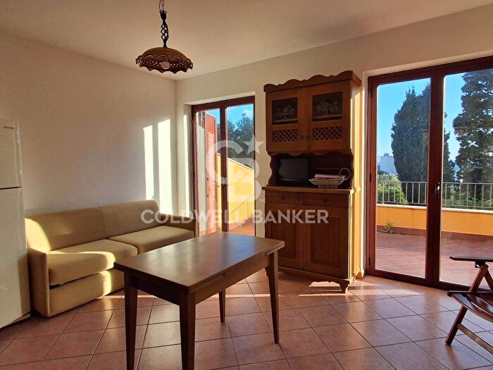 Appartamento bilocale in affitto in Via Consolare Pompea, Ganzirri, Messina