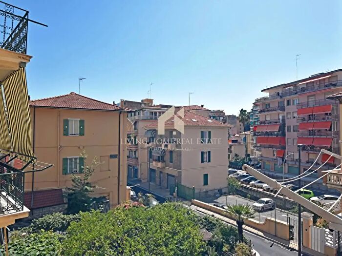 Appartamento bilocale in vendita in Via Lamarmora, Sanremo