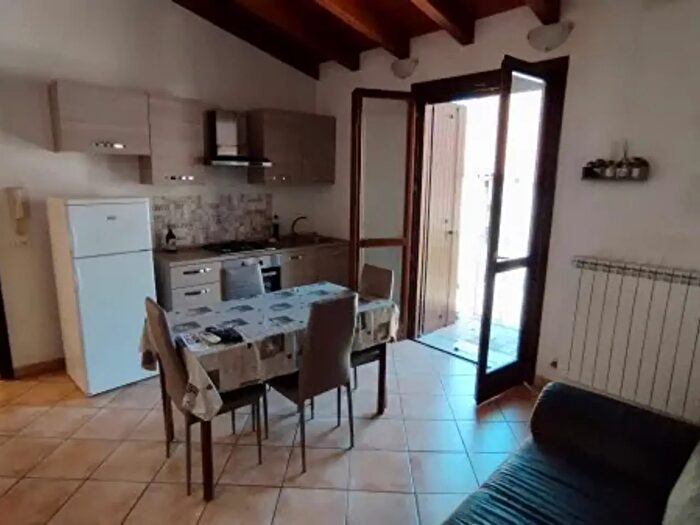 Appartamento trilocale in affitto in Borgo Mantovano