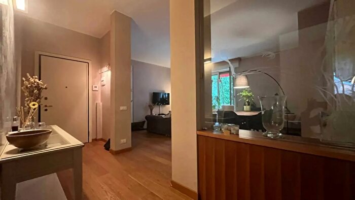 Appartamento trilocale in affitto in Via Giugno, Gallarate