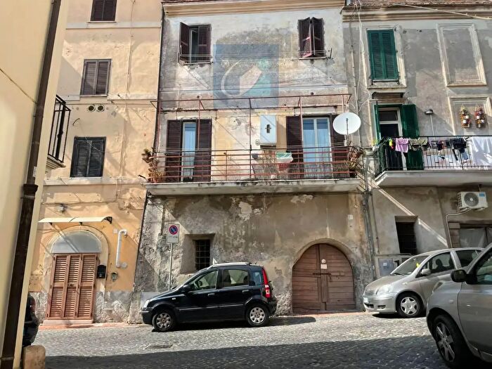 Appartamento quadrilocale in vendita in Via Fabio E Raffaello Giovagnoli, Monterotondo