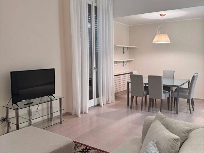 Appartamento bilocale in affitto in Via Fatebenefratelli, Turati, Milano