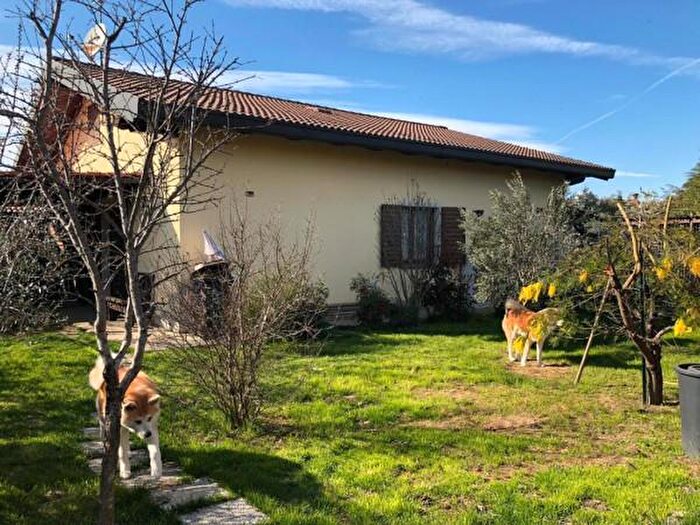 Casa con 6 locali in vendita in Carbonara Scrivia