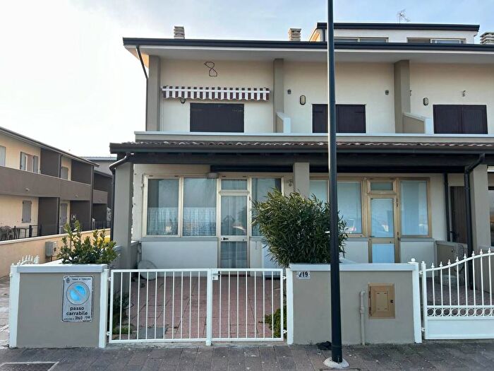 Appartamento bilocale in affitto in Viale dei Mille, Porto Garibaldi, Comacchio
