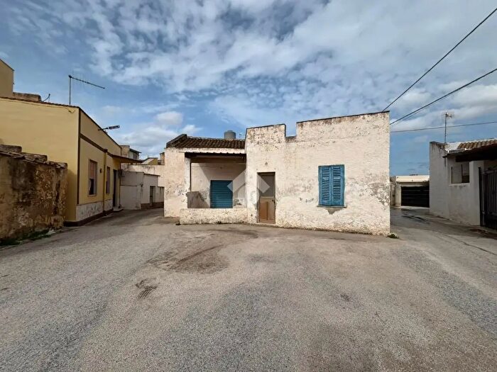 Casa bilocale in vendita in Contrada Birgi Vecchio, Marsala