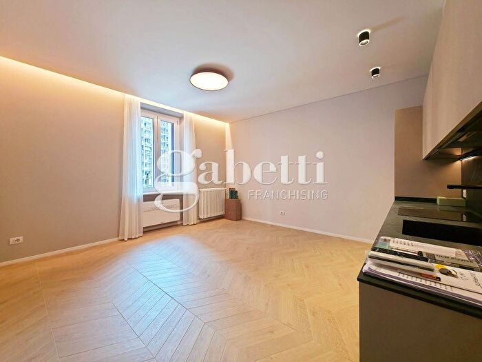 Appartamento trilocale in affitto in Via Luigi Galvani, Melchiorre Gioia, Milano