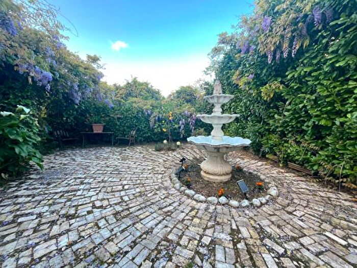 Casa con 6 locali in vendita in La Spezia