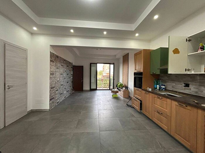 Appartamento quadrilocale in affitto in Via Torre Ingastone, CEP Michelangelo Alta, Palermo