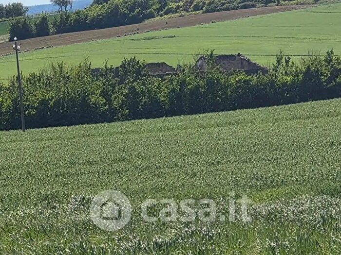 Casa con 10 locali in vendita in Marsciano