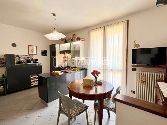 Appartamento trilocale in vendita in Via Statale, Fiorano Modenese