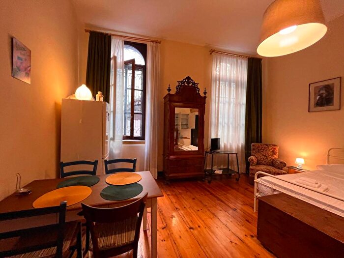 Appartamento monolocale in affitto in Via del Santo, Santo, Padova