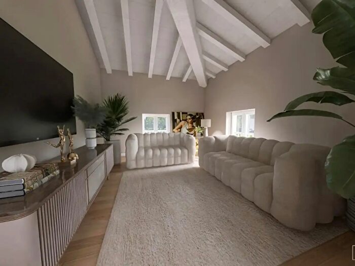 Appartamento quadrilocale in vendita in V Novembre, Cascina