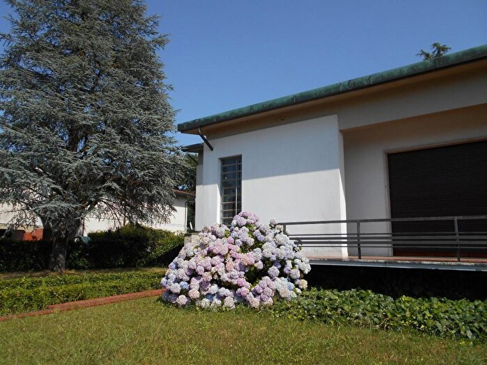 Casa con 9 locali in vendita in a Leone Lotti, Castelfranco Di Sotto