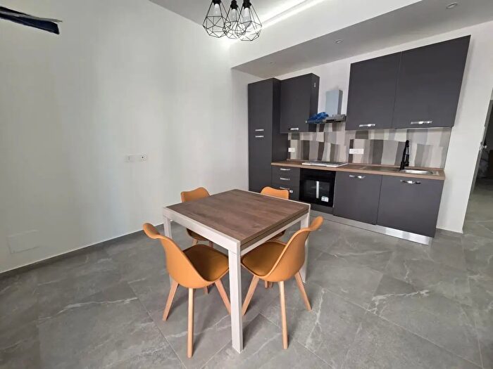 Appartamento bilocale in affitto in Via Palestro, Barcellona Pozzo Di Gotto