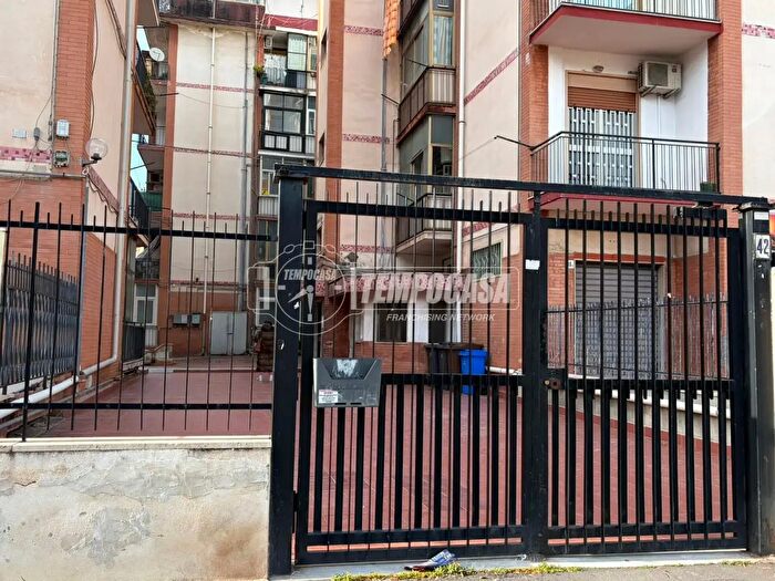 Appartamento trilocale in vendita in Via Madonna di Fatima, Gravina Di Catania