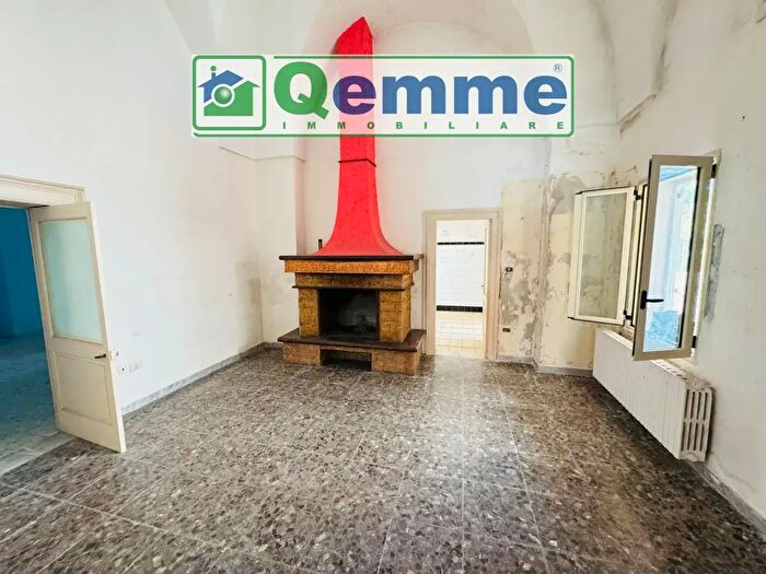 Case in Vendita e in Affitto - 3