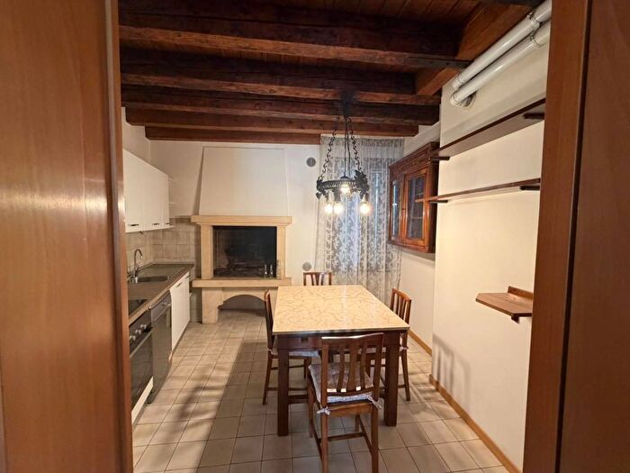 Appartamento trilocale in affitto in Centro Storico, Vicenza