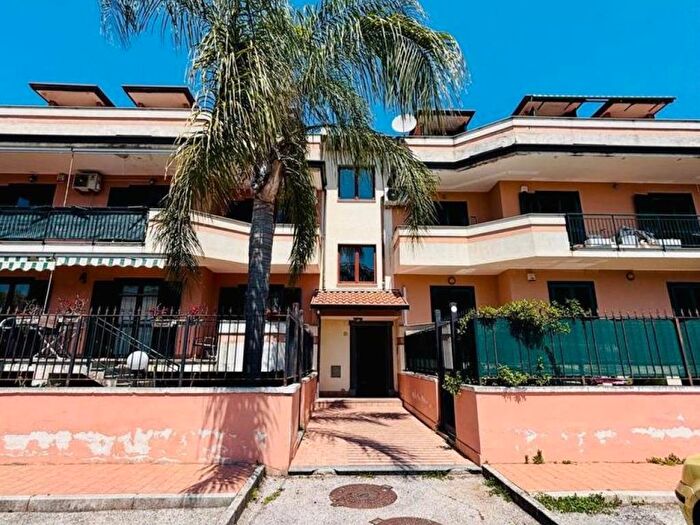 Appartamento quadrilocale in affitto in via staffetta, Lago Patria, Giugliano in Campania