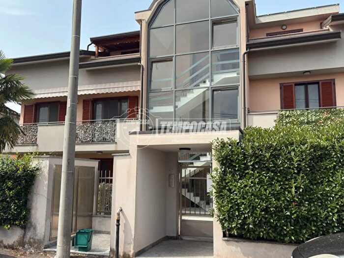 Appartamento bilocale in vendita in Via Adige, Mesero