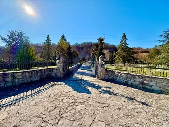 Casa con 6 locali in vendita in Campobasso