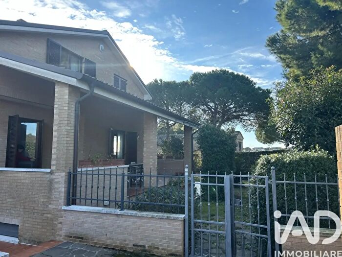 Casa con 6 locali in vendita in Via Maranello, Civitanova Marche