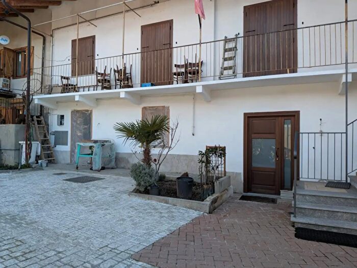 Appartamento bilocale in vendita in Via Principi della Cisterna, Reano