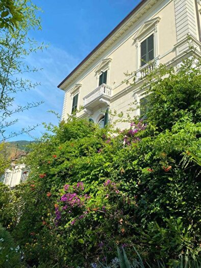 Appartamento con 5 locali in vendita in La Spezia