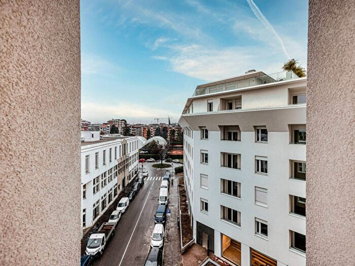 Appartamento trilocale in affitto in Via Marcello Nizzoli, Bande Nere, Milano