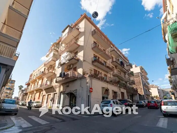 Appartamento bilocale in vendita in Via Gaetano Donizetti, Catania