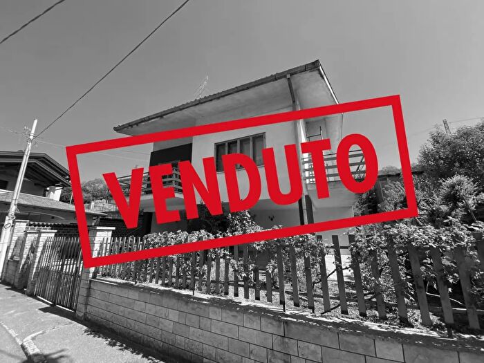 Casa con 5 locali in vendita in Fogliano Redipuglia